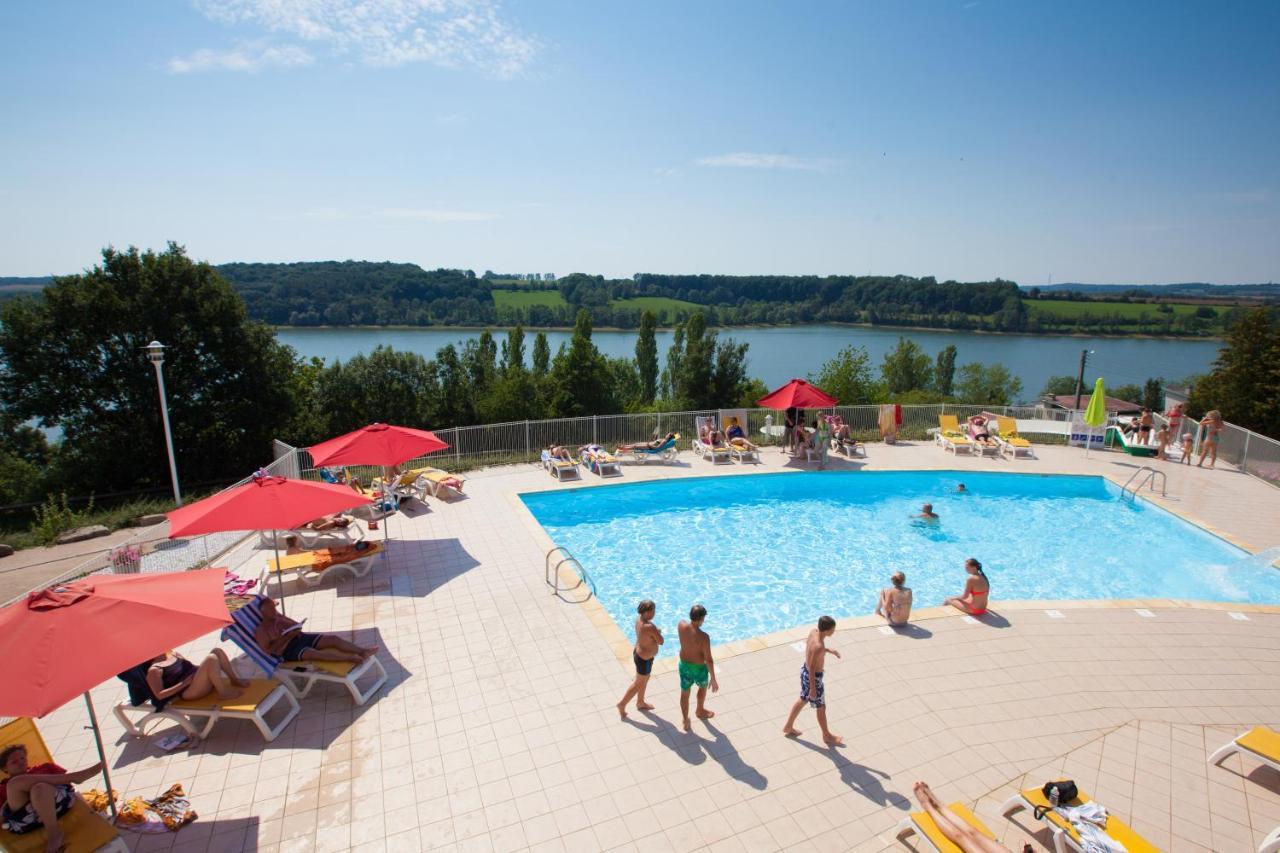 מלון Peigney Camping De La Liez מראה חיצוני תמונה